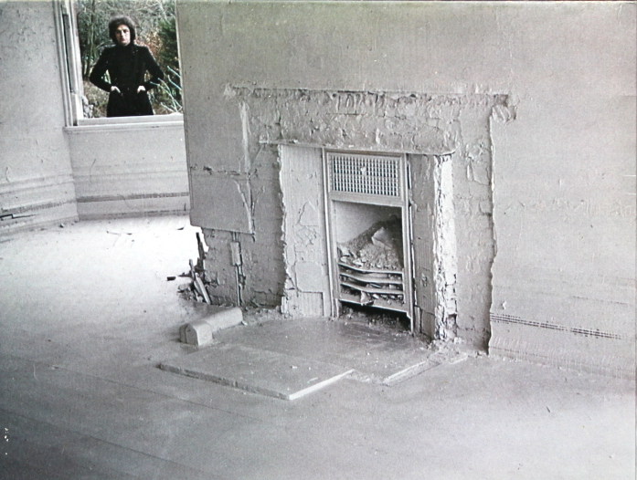 Photograph by Marcus Keef.